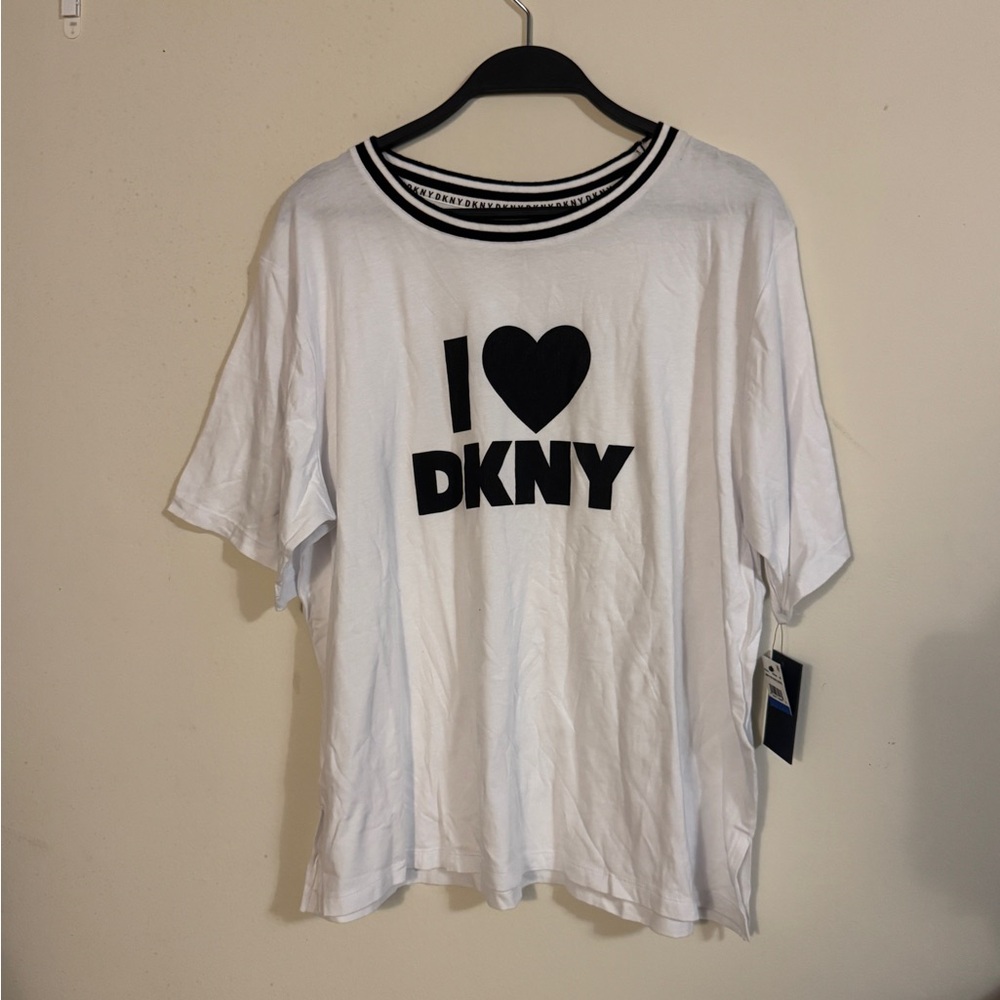 DKNY White T-Shirt with Black Logo pj set